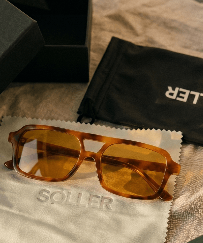 Gafas de sol SOLLER con funda y paño